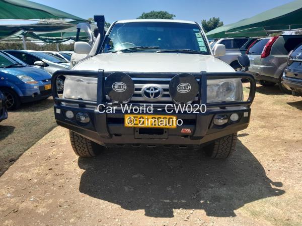 1998 Toyota  Land Cruiser 100