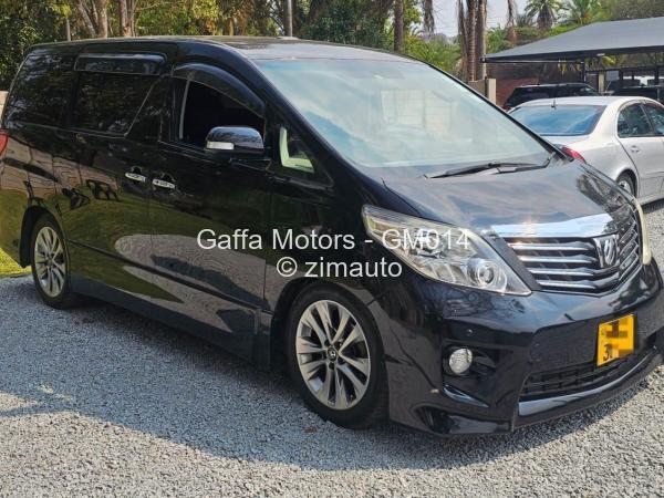 2010 - Toyota  Alphard