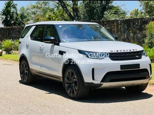 2019 Land-Rover  Discovery 5