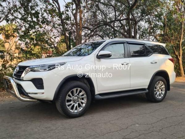 2022 Toyota  Fortuner