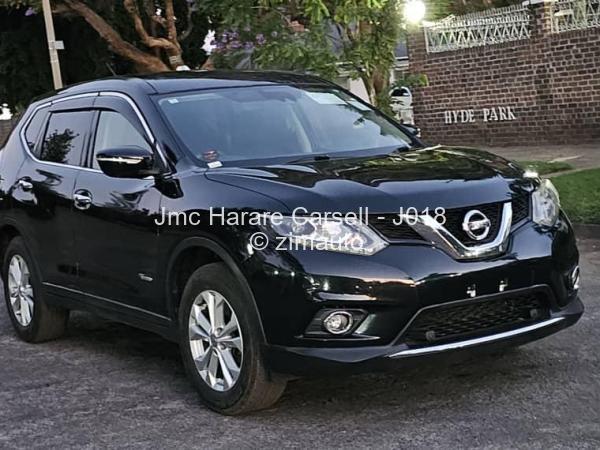 2015 - Nissan  X-Trail