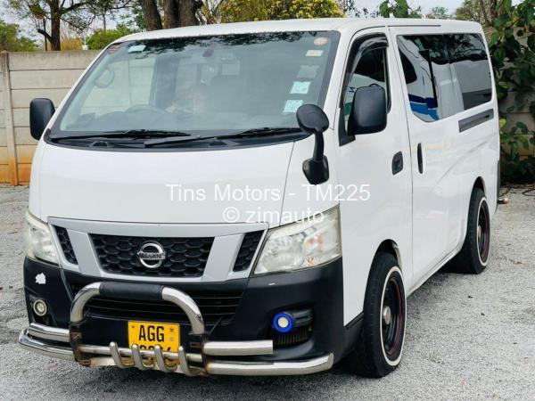 2015 Nissan  NV350