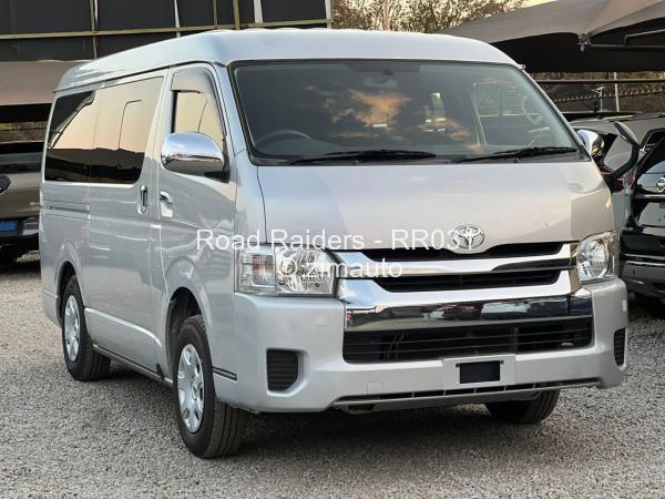 2017 Toyota  Hiace