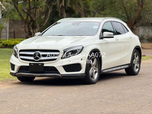 2015 - Mercedes Benz GLA