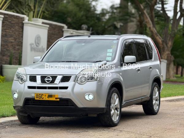 2014 Nissan  X-Trail