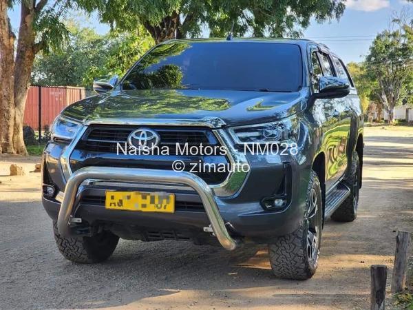 2021 Toyota  HILUX GD6