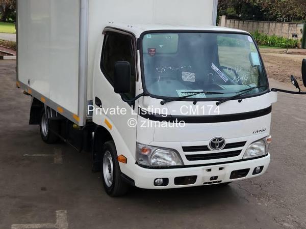 2015 Toyota  Dyna