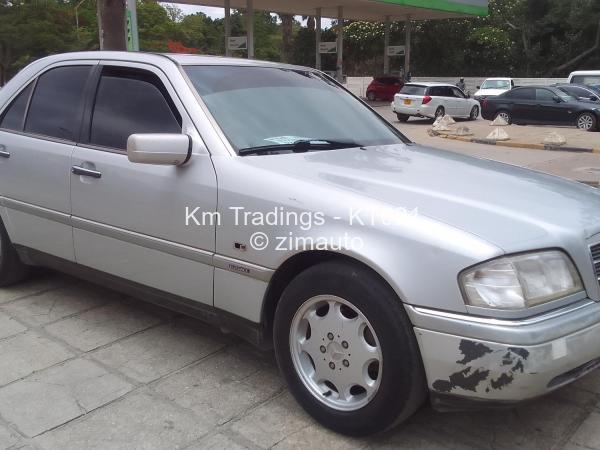 2001 - Mercedes Benz 220