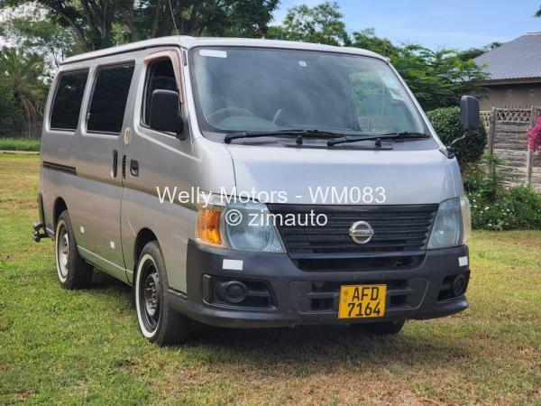 2011 - Nissan  Caravan