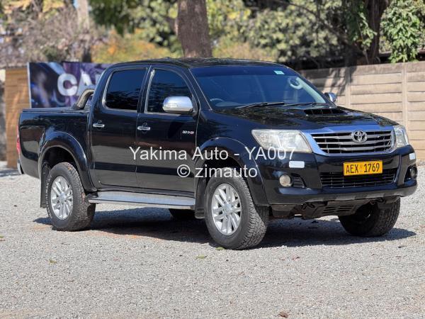 2012 Toyota  Hilux