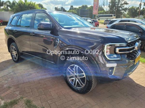 2023 Ford  Everest