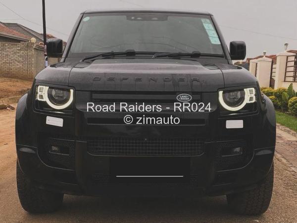 2023 Land-Rover  Defender