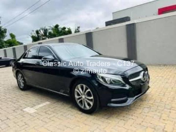 2014 - Mercedes Benz C180