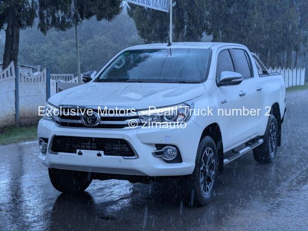 2018 Toyota  HILUX GD6