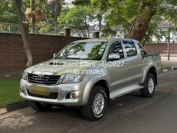 2012 Toyota  Hilux