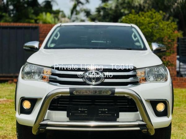 2017 Toyota  Hilux