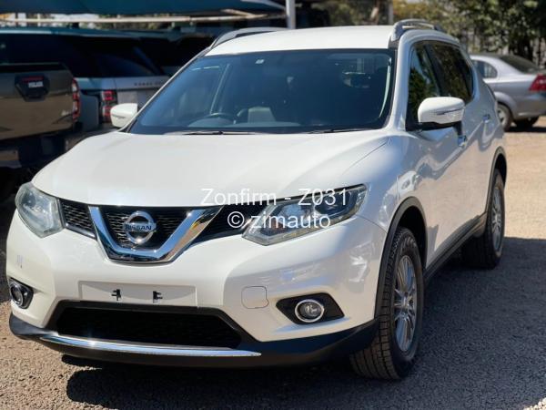 2014 - Nissan  Xtrail