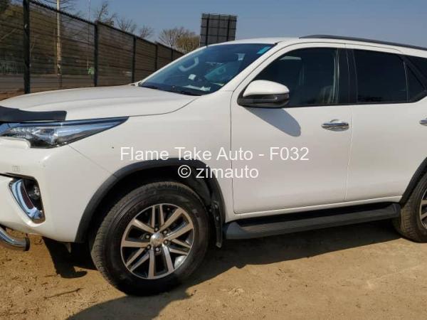 2020 - Toyota  Fortuner