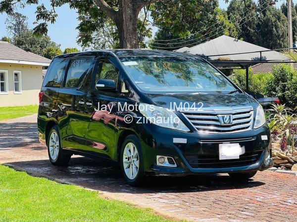 2013 Toyota  Alphard