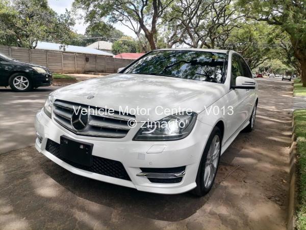 2013 Mercedes Benz C180