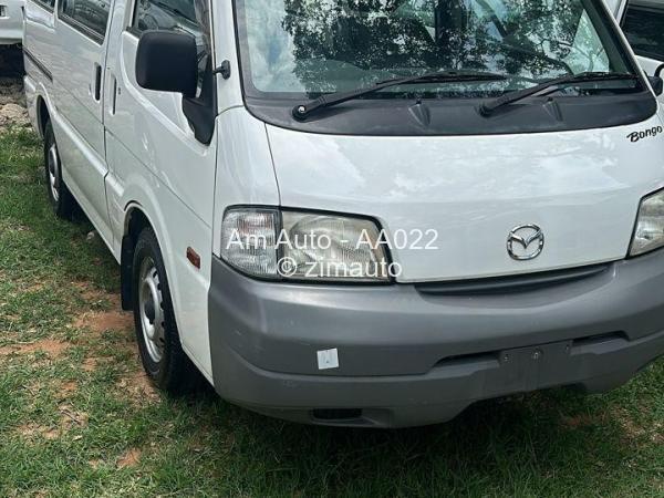 2015 Mazda  Bongo